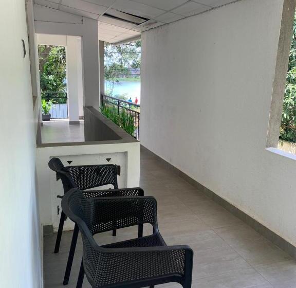 דירת שני חדרים, Dl   Anuradhapura