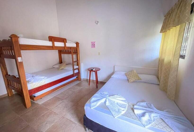 Номер Стандарт, Familia Casa Blanca