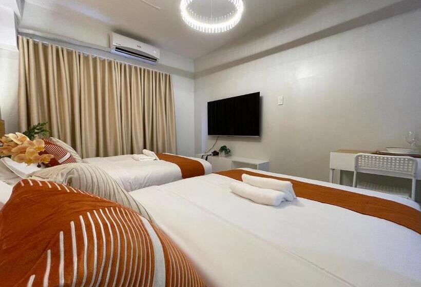 Четырехместный Номер Стандарт, Homefort At Shore 2 Residences