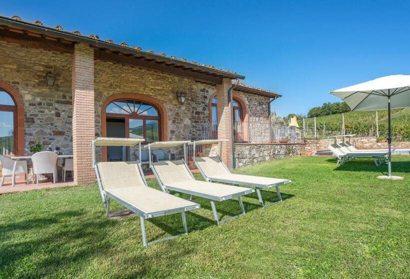 וילה בת 3 חדרי שינה, Le Masse