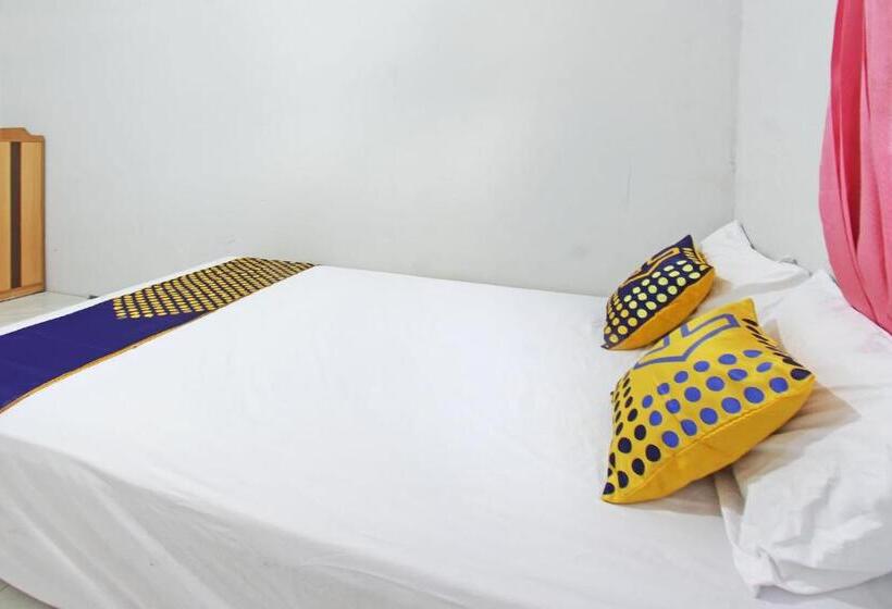 غرفة قياسية, Oyo Life 92960 Rumah Kos Kita