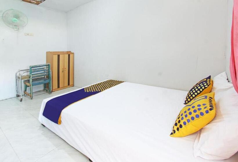 Номер Deluxe, Oyo Life 92960 Rumah Kos Kita