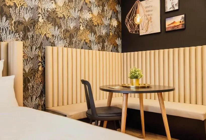 اتاق سوپریور, Rioca Stuttgart Posto 6