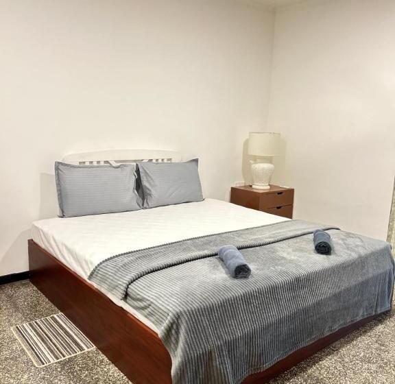 스탠다드 룸 가든 전망, Sundays