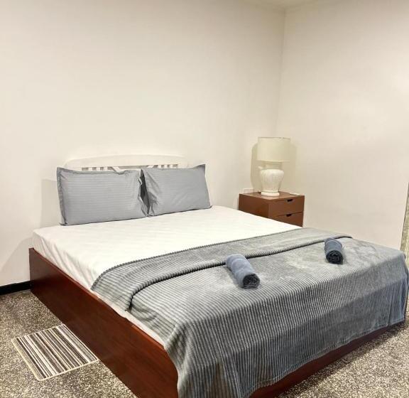 스탠다드 룸 가든 전망, Sundays