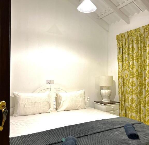 스탠다드 트리플 룸 가든 전망, Sundays