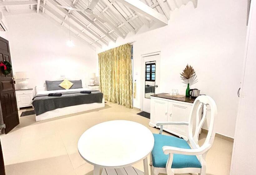 디럭스 패밀리 룸, Sundays