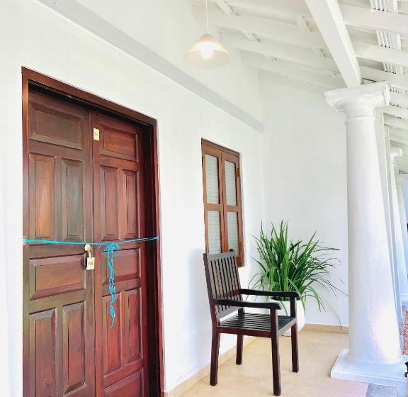 스탠다드 트리플 룸 가든 전망, Sundays