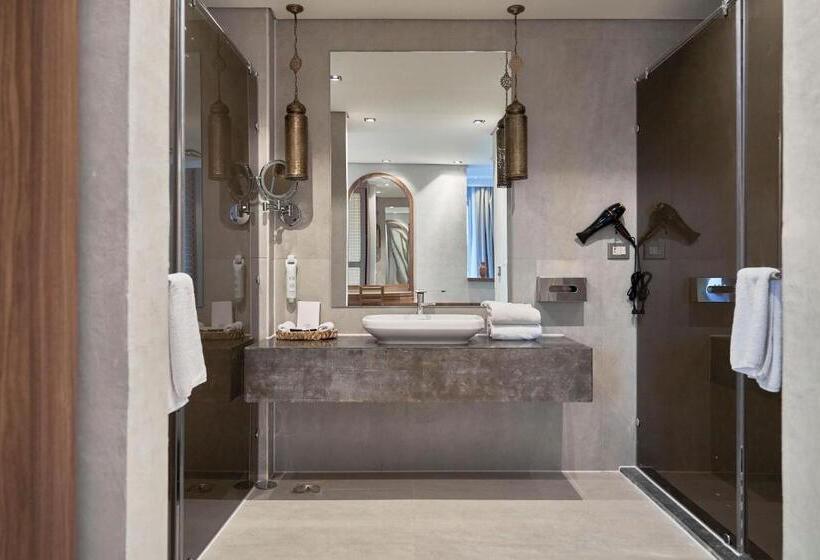 سوییت جونیور, True Beach Resort