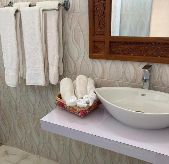 Семейный Номер Вид на Море, Villa Agung Beach Inn