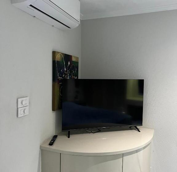 1 Bedroom Apartment Sea View, Pattaya Beach Condo