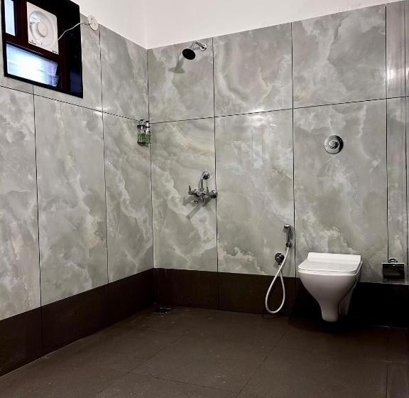 套房, Shoolin Palace