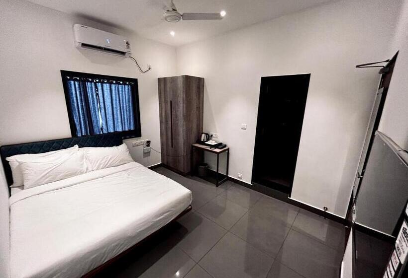 豪华房间, Shoolin Palace