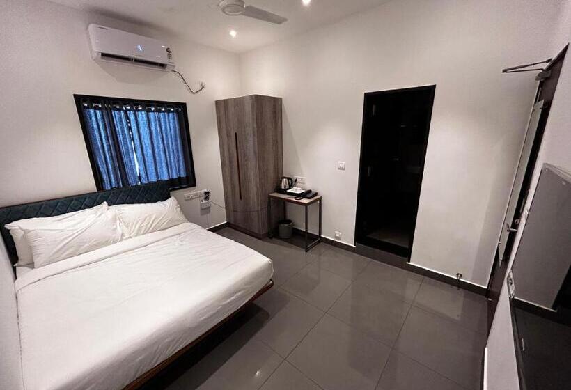 豪华房间, Shoolin Palace