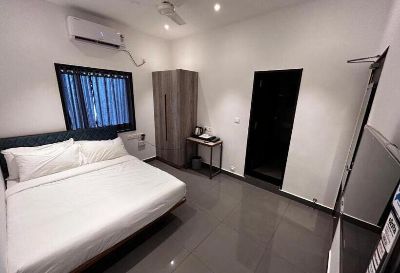 豪华房间, Shoolin Palace