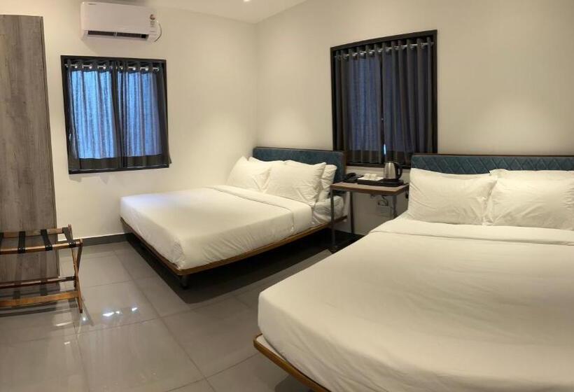 标准间, Shoolin Palace