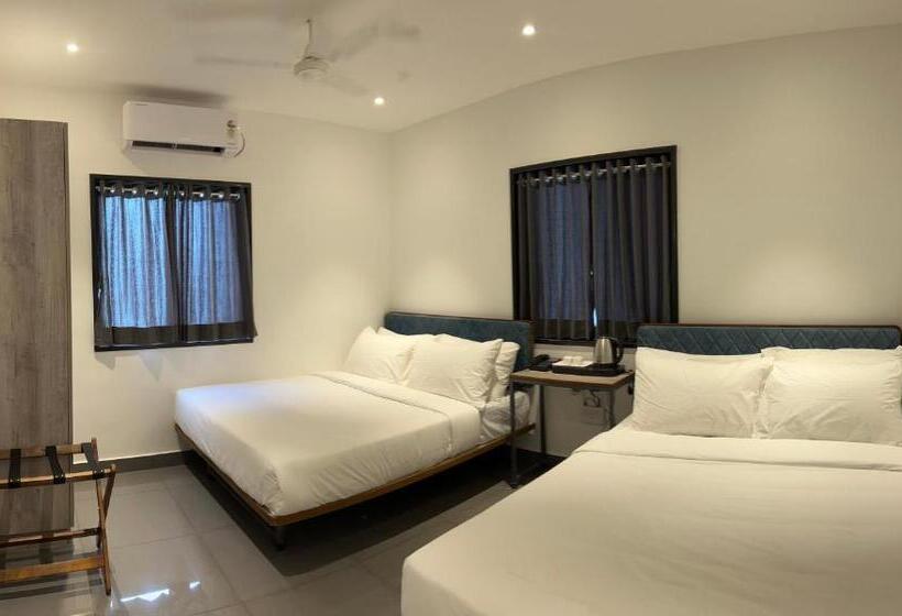 标准间, Shoolin Palace