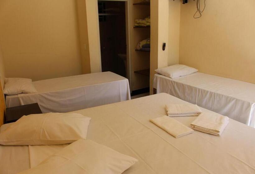 Standaard Vierpersoonskamer, Pousada Da Fonte