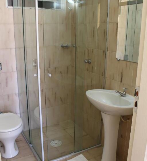 Standaard Vierpersoonskamer, Pousada Da Fonte