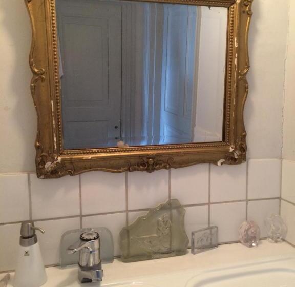 غرفة ديلوكس مطلّة علي البحر, B&b Direktörsvillan Oaxen