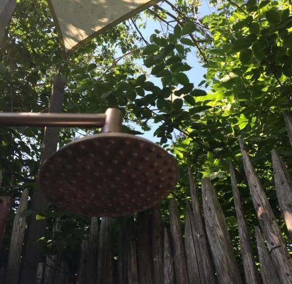 غرفة قياسية مطلّة علي البحر, B&b Direktörsvillan Oaxen