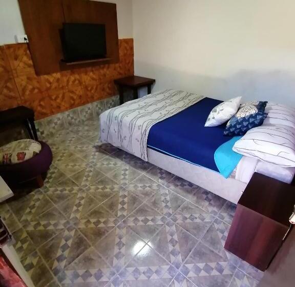 エコノミールーム, Hostal Playa Hermosa