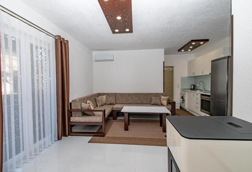 דירה בת חדר שינה 1 עם מרפסת, Hazam Apartmani