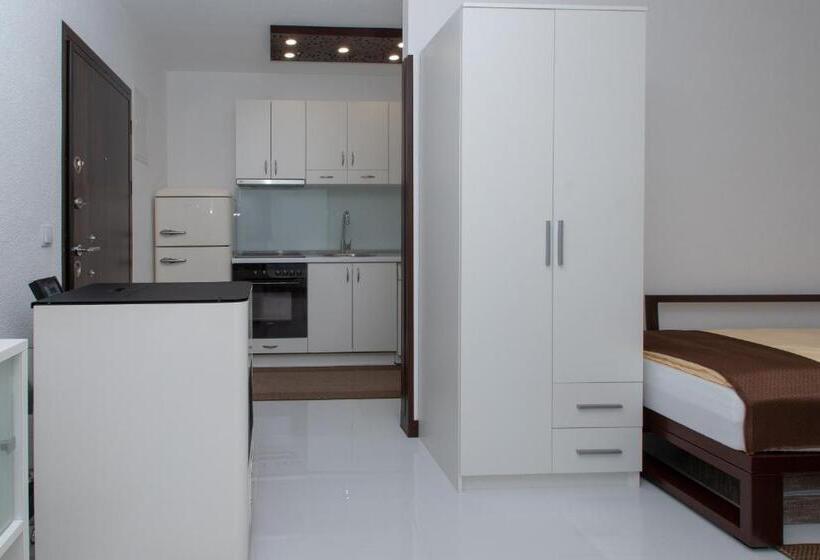 آپارتمان 1 خوابه با بالکن, Hazam Apartmani