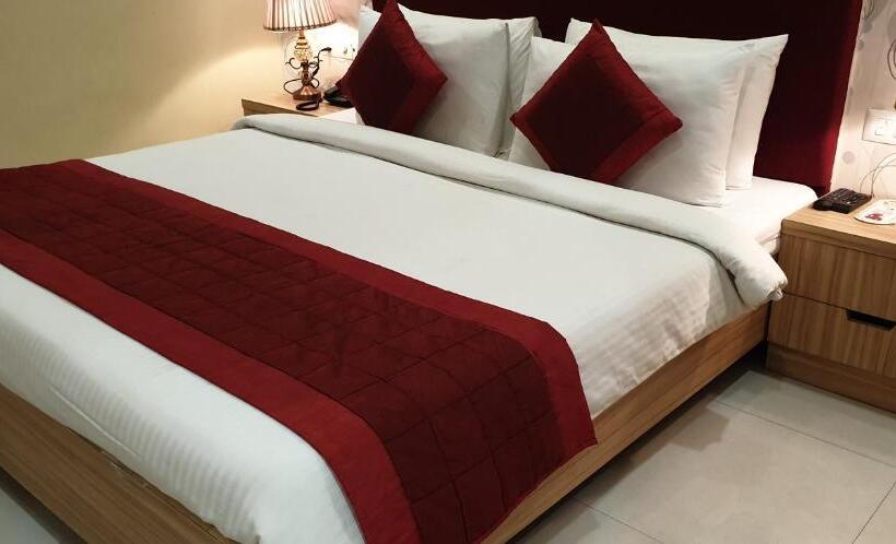 이그제큐티브 스위트, Buddha Imperial