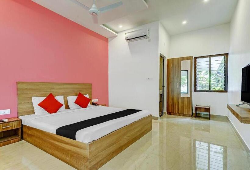 חדר קלאסי לשלושה, Collection O Hamlet Heaven