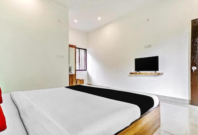 חדר קלאסי לשלושה, Collection O Hamlet Heaven