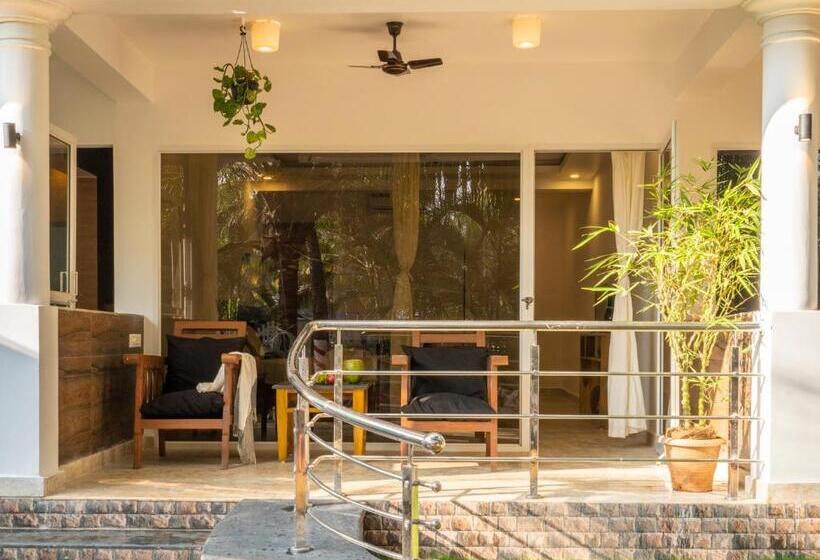 חדר סטנדרט נוף לבריכה, Crystall Goa Emerald Edition