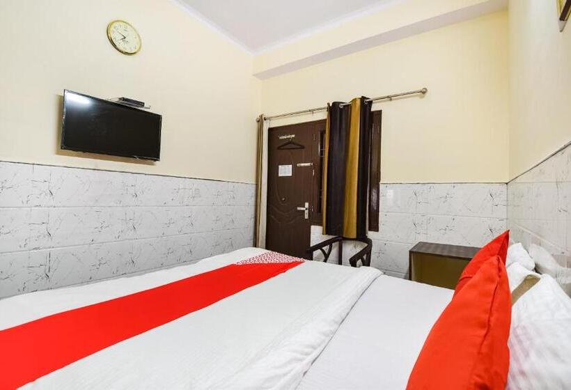 غرفة كلاسيكية ثلاثية, Oyo Anjani Mahal Guest House