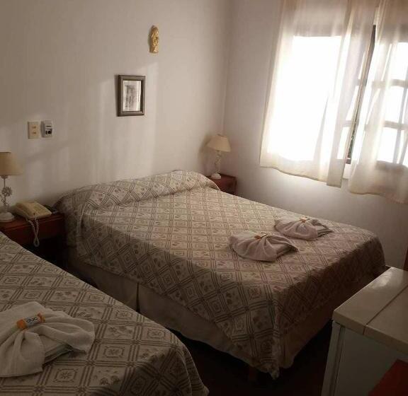 חדר סטנדרט לשלושה, Pinar Del Sol