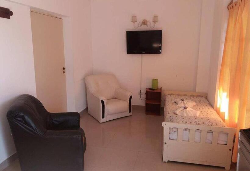 דירת חדר, Pinar Del Sol