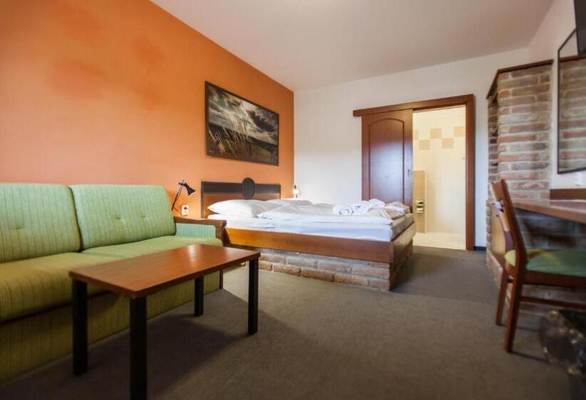 标准间, Vinař Kurdějov