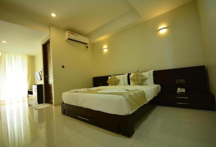 디럭스 룸, Kethumathee Hotel & Banquet