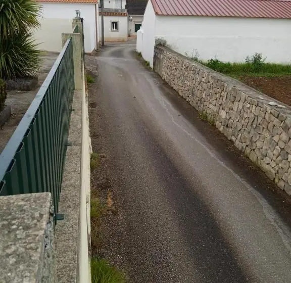 Talo 2 Makuuhuonetta, Alcôa House