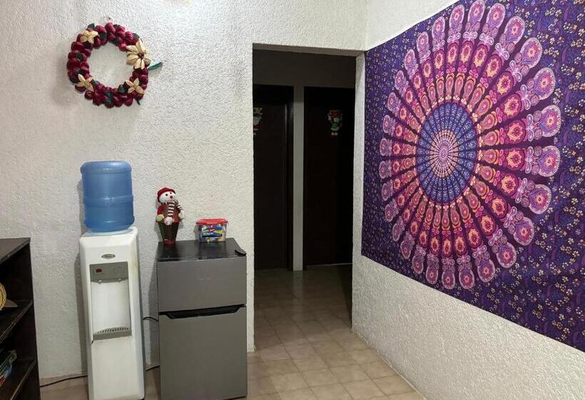 غرفة قياسية, Aroma A Cafe