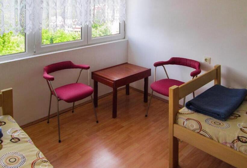 اتاق استاندارد سه نفره, Guesthouse Mirkovic