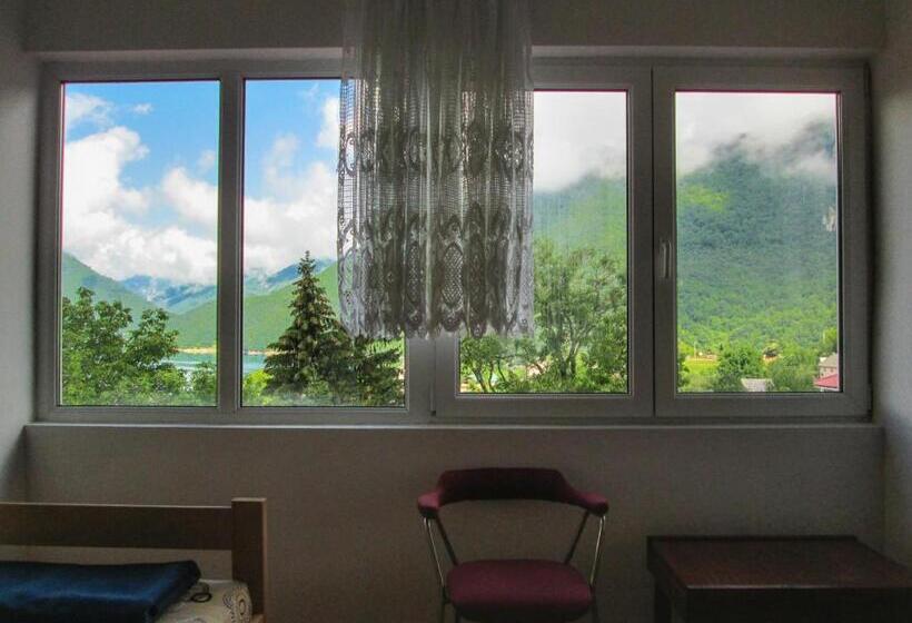 اتاق استاندارد سه نفره, Guesthouse Mirkovic