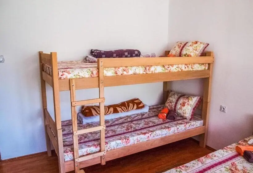اتاق استاندارد چهار تخته, Guesthouse Mirkovic
