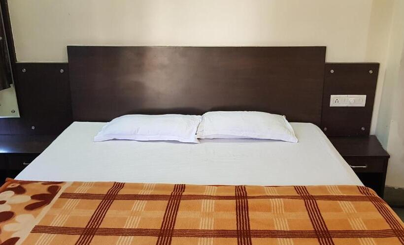 Deluxe-huone, Lavish Rooms With Amazing Views Of Nakki Lake