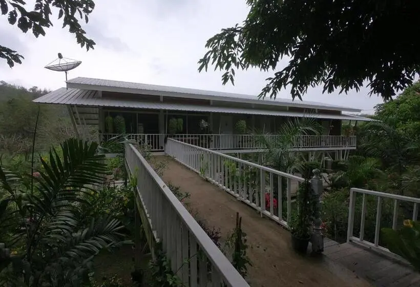 ガーデンビュースタンダードルーム, Papavacay สวนผึ้ง