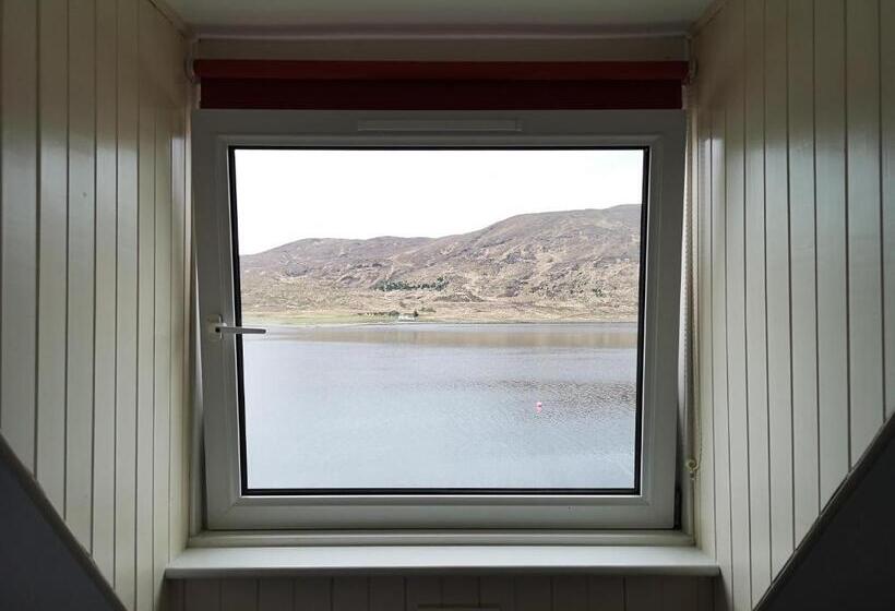 オーシャンビュースタンダードルーム, Skye Picture House