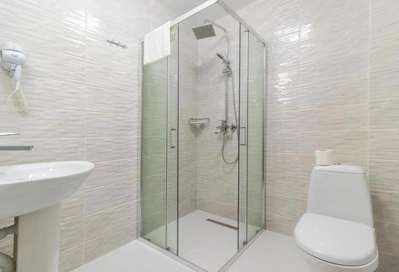 Habitació Triple Estàndard amb Balcó, Sofion Hotel&resort