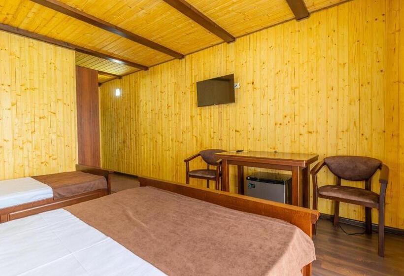 Habitació Triple Estàndard amb Balcó, Sofion Hotel&resort