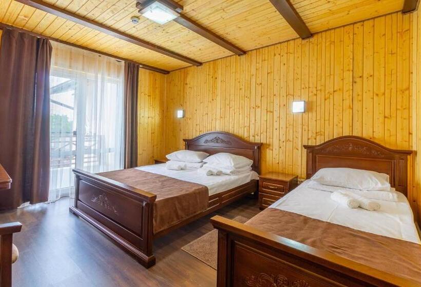 Habitació Triple Estàndard amb Balcó, Sofion Hotel&resort