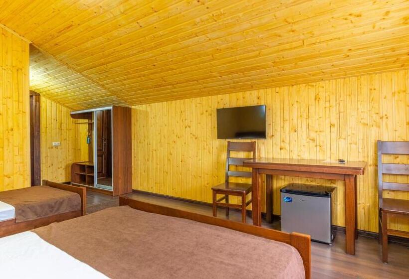 Habitació Triple Estàndard, Sofion Hotel&resort