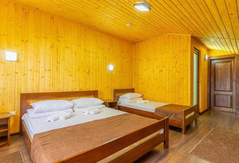 Habitació Triple Estàndard, Sofion Hotel&resort